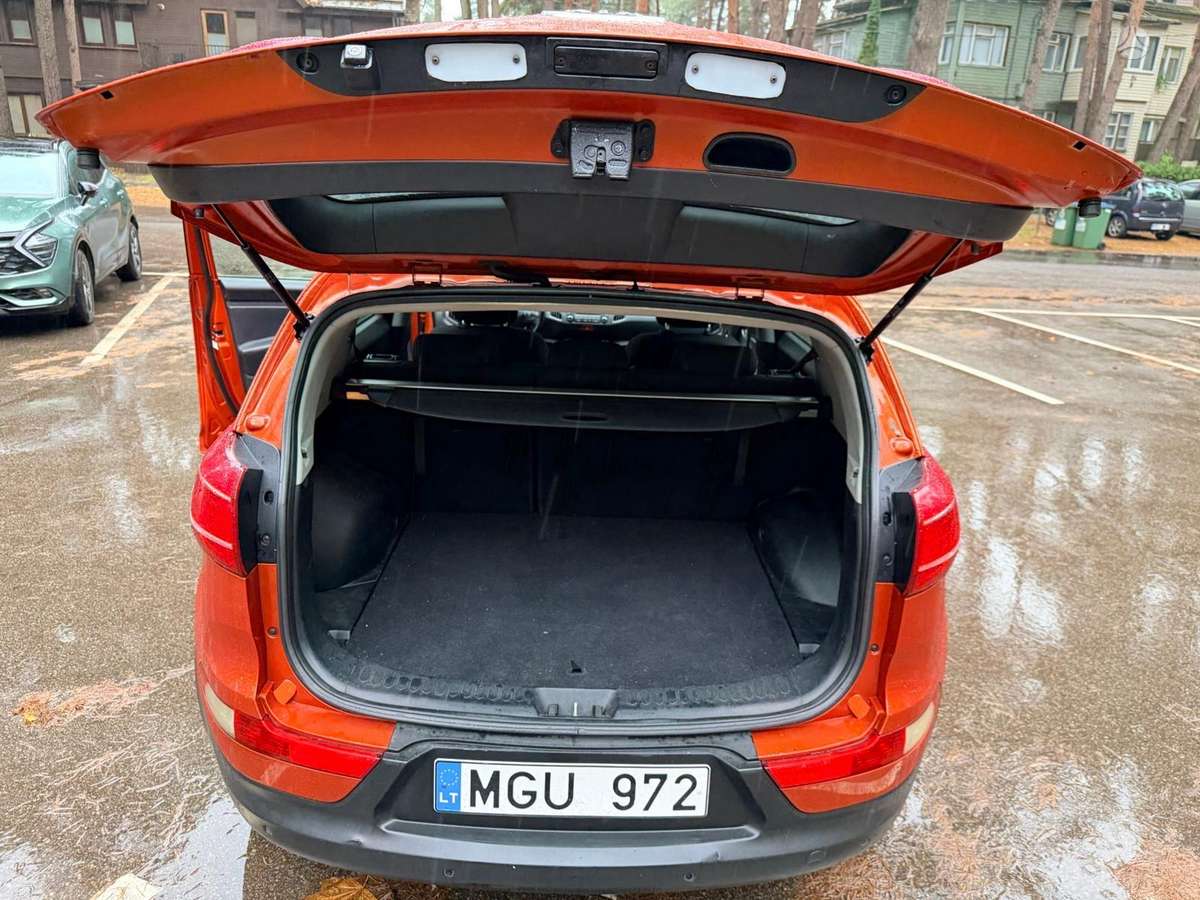 Kia Sportage 2011 — photo 11