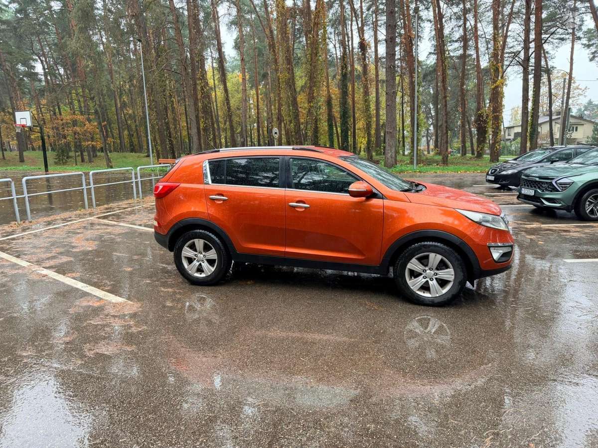 Kia Sportage 2011 — photo 7