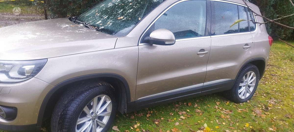 Volkswagen Tiguan 2013 — engine 1984 cm³, 179 HP (132kW)