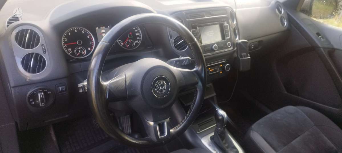 Volkswagen Tiguan 2013 — photo 9