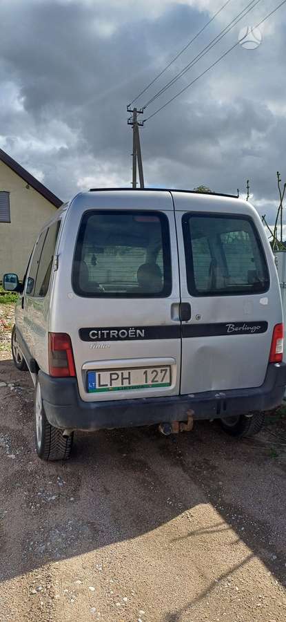 Citroen Berlingo 2008 — салон