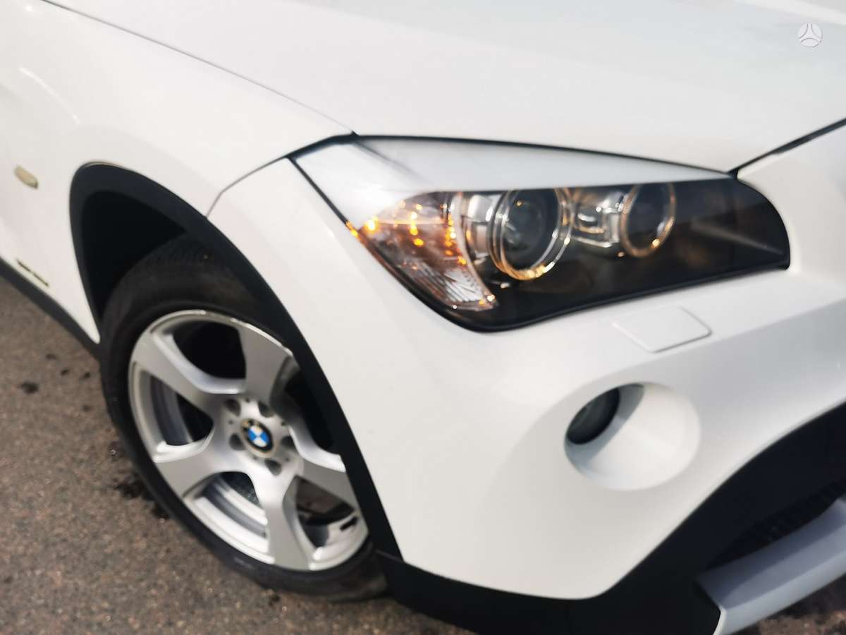 BMW X1 2012 — photo 22