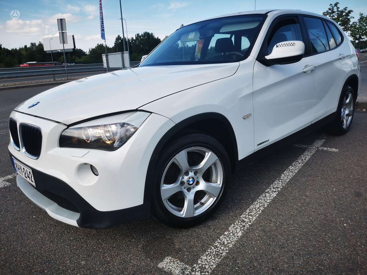 BMW X1 2012 — photo 23