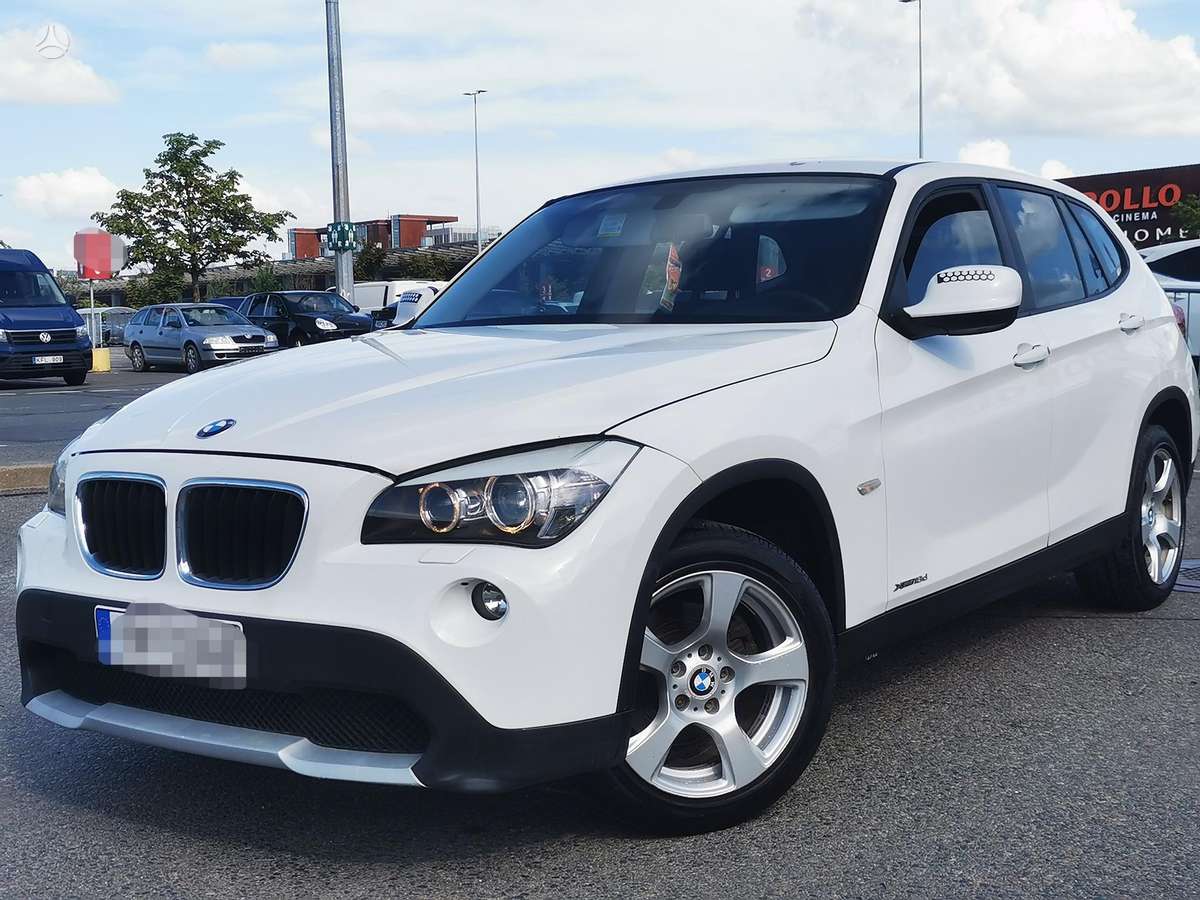 BMW X1 2012 — photo 24