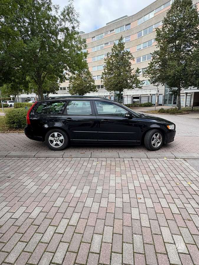 Volvo V50, 2010