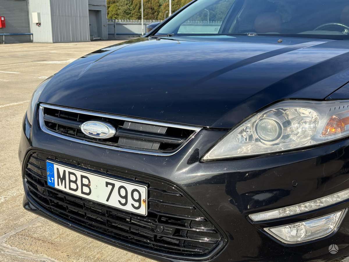 Ford Mondeo 2011 — photo 9