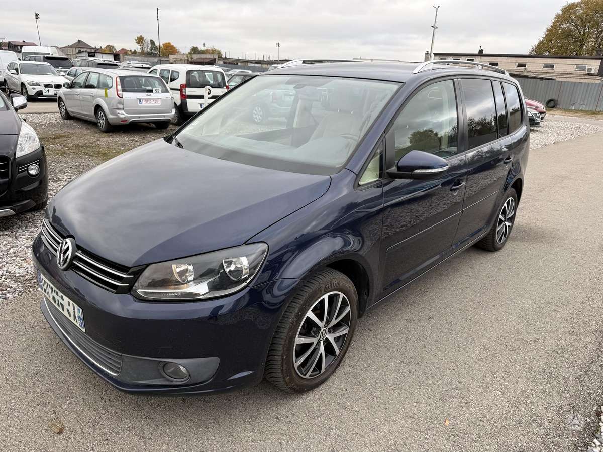 Volkswagen Touran, 2011