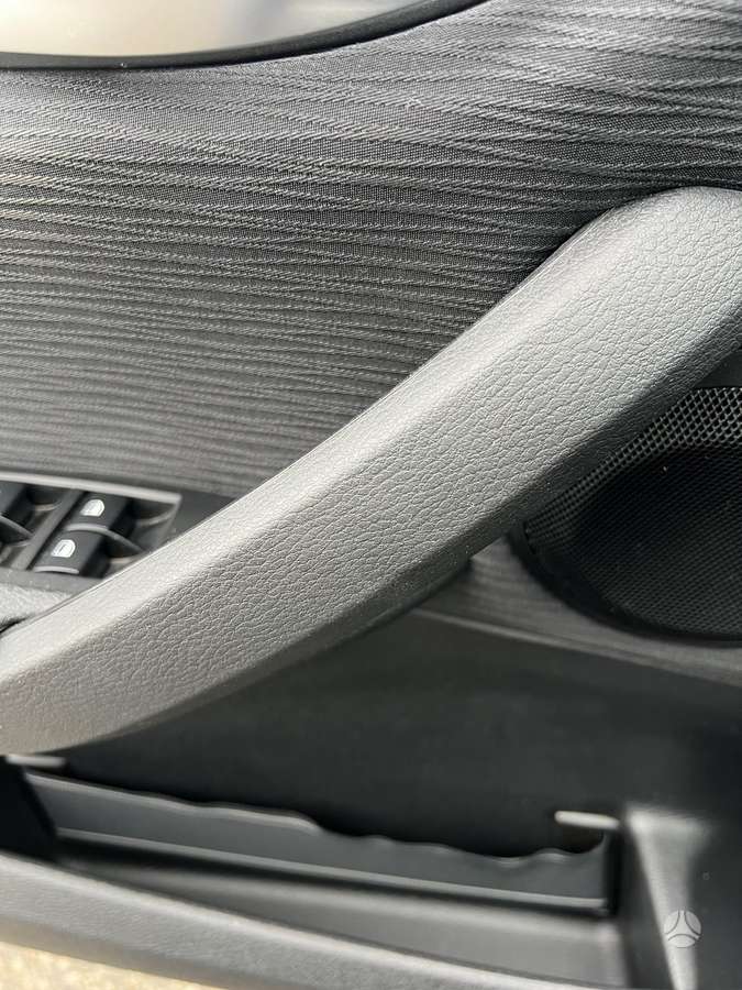 BMW X1 2013 — фото 16