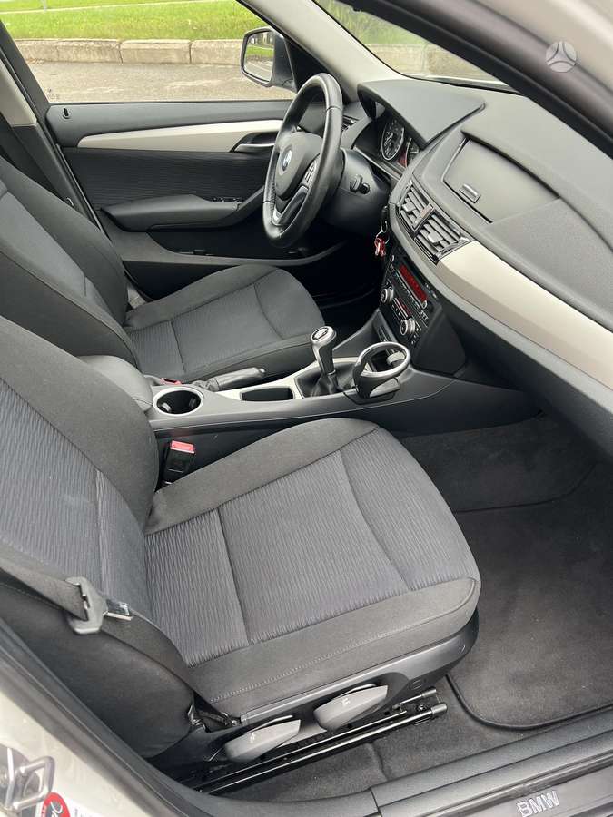 BMW X1 2013 — фото 17