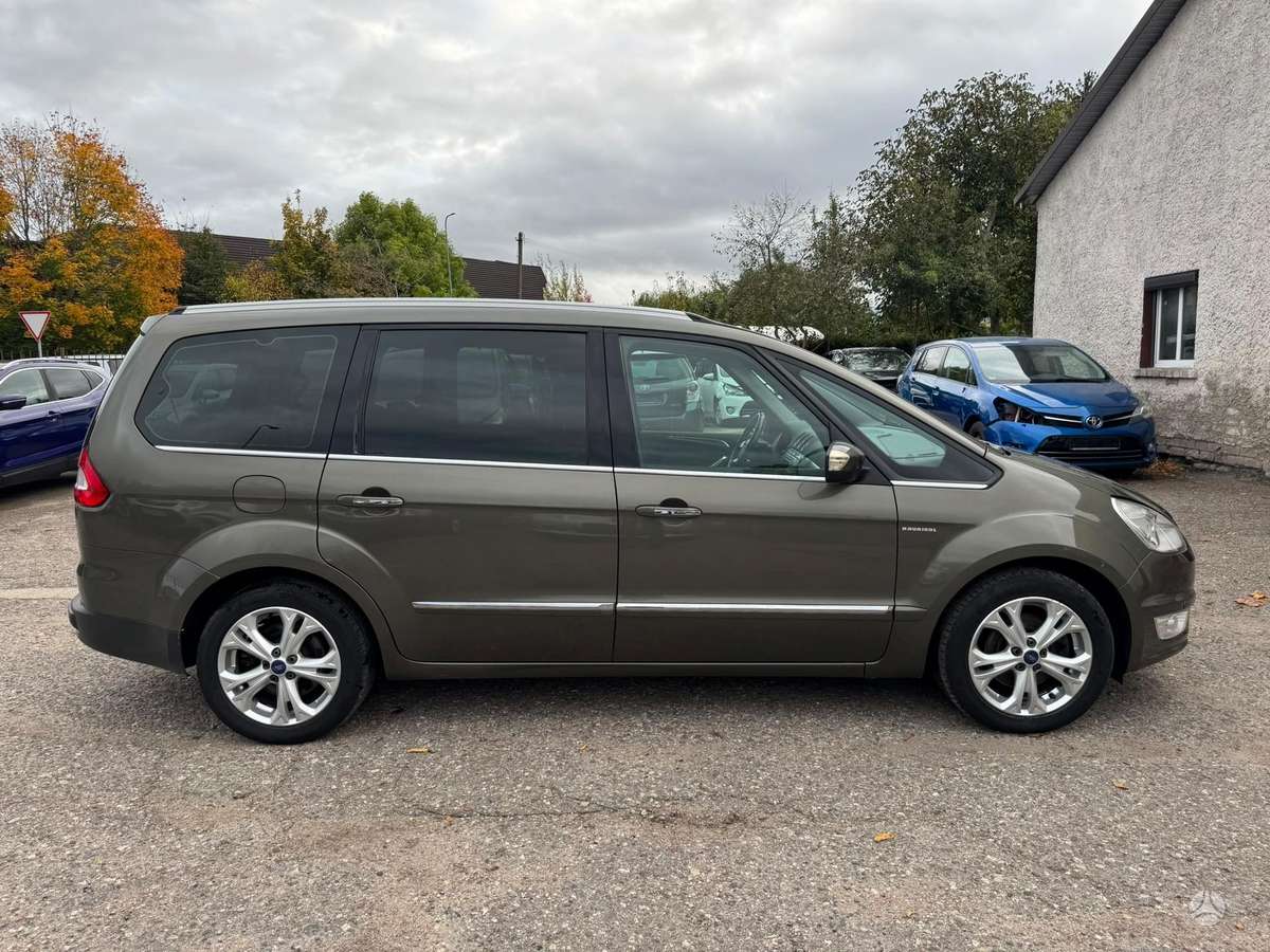 Ford Galaxy 2012 — двигун 1997 cm³, 140 HP (103kW)
