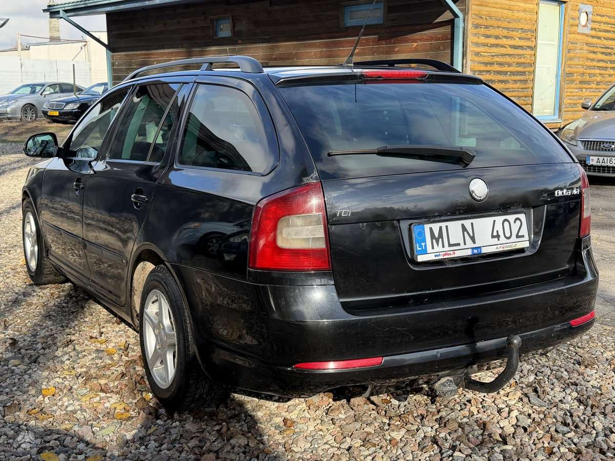 Skoda Octavia 2009 — engine 1896 cm³, 105 HP (77kW)