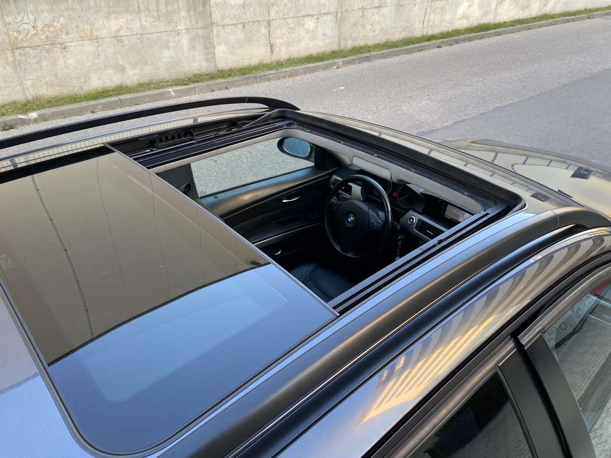 BMW 320 2008 — photo 10