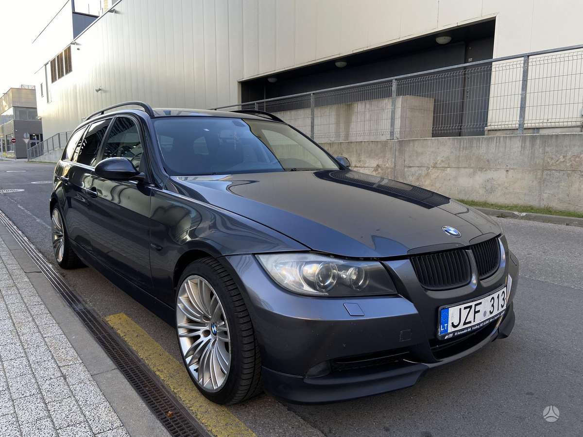 BMW 320 2008 — photo 9