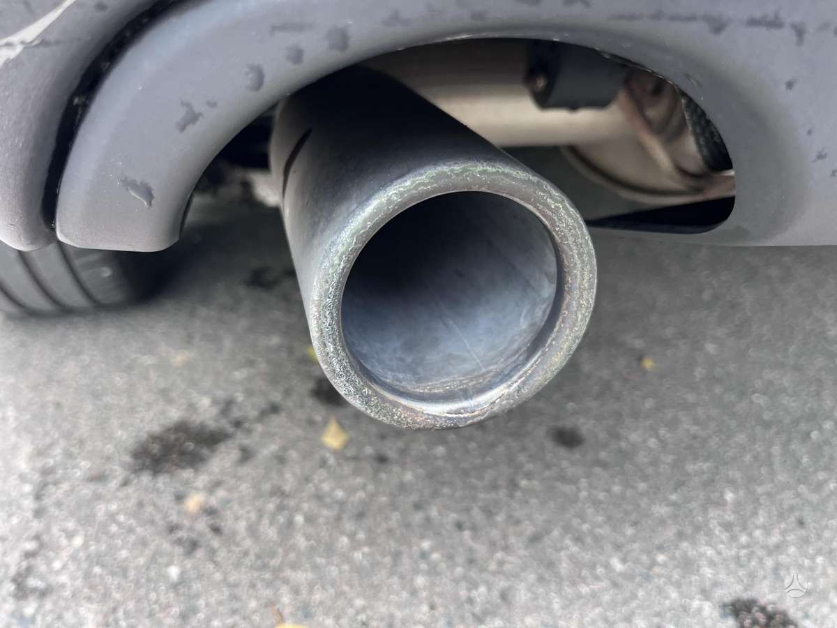 Volvo V60 2014 — photo 20