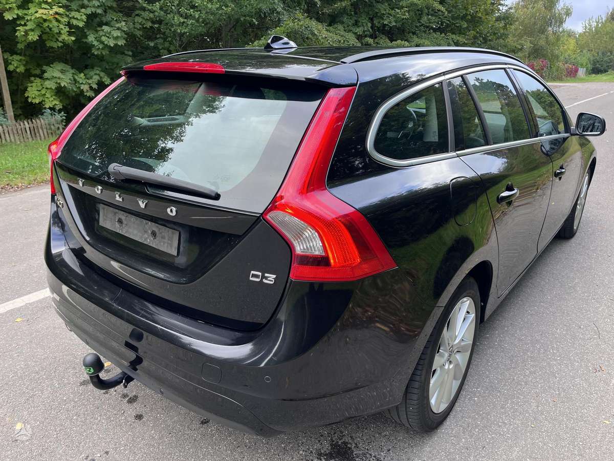Volvo V60 2014 — photo 6