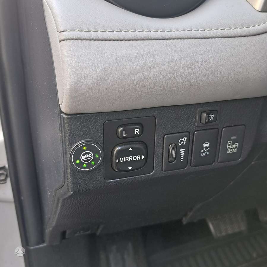Toyota RAV4 2014 — photo 5