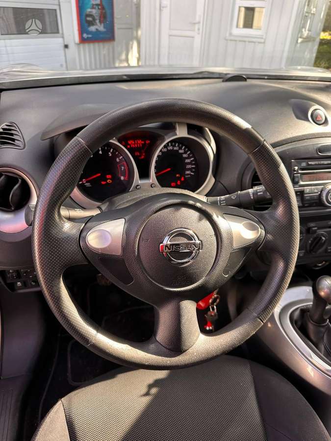 Nissan Juke 2014 — фото 17