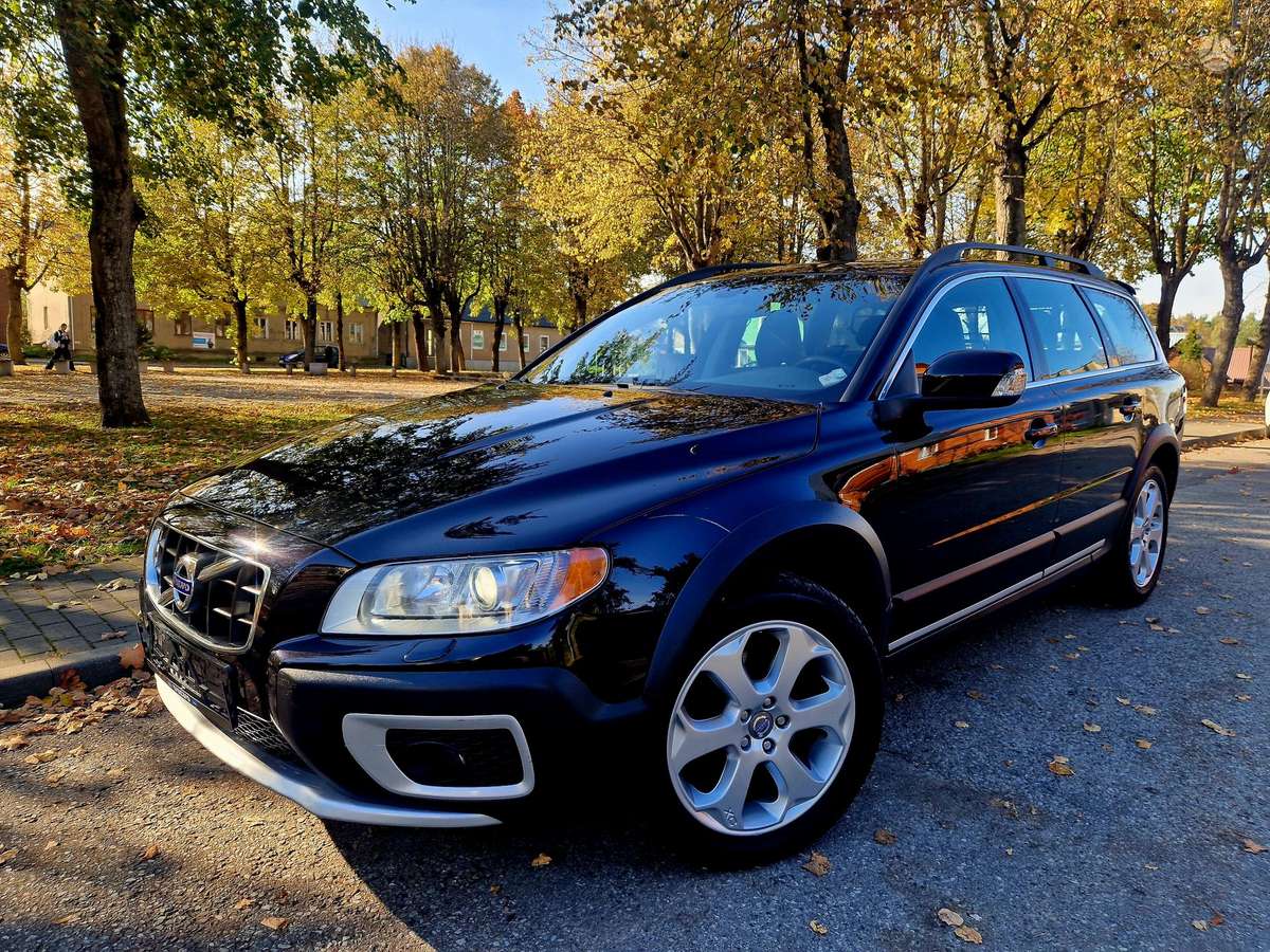 Volvo XC70, 2010