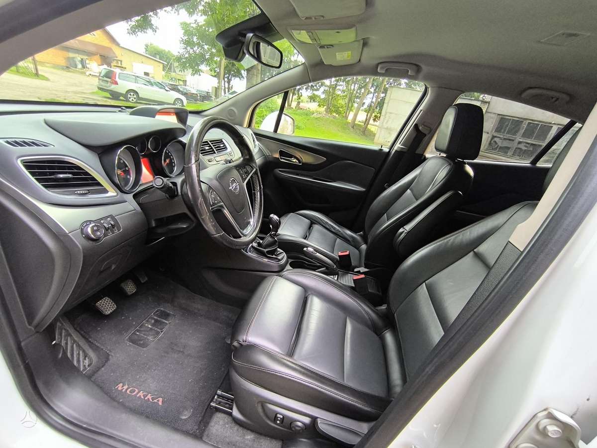 Opel Mokka 2015 — photo 11