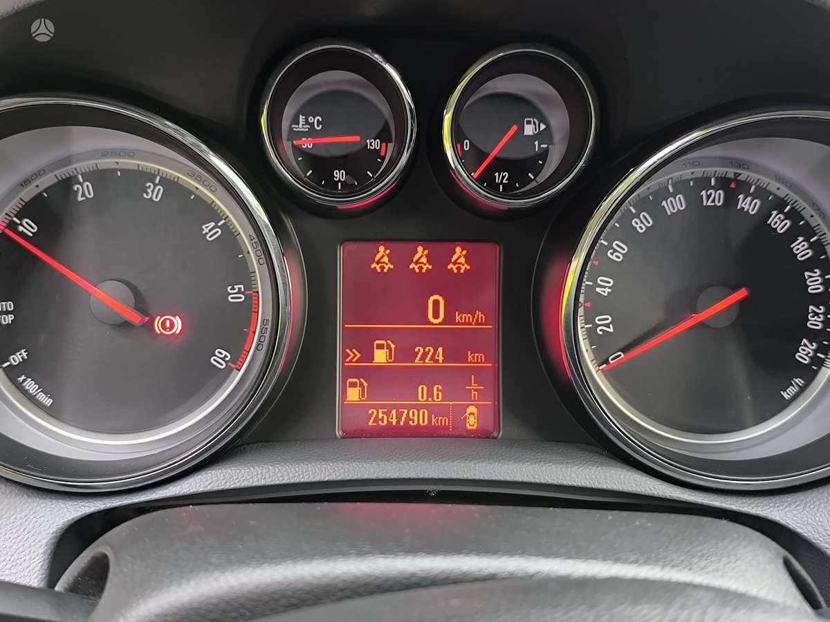 Opel Mokka 2015 — photo 15