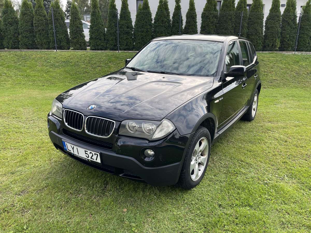 BMW X3 2008 — interior
