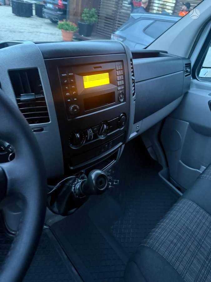 Mercedes-Benz Sprinter 2015 — photo 14