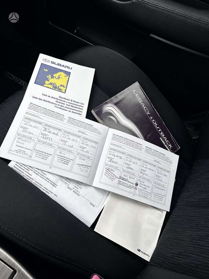Subaru Legacy 2010 — photo 31