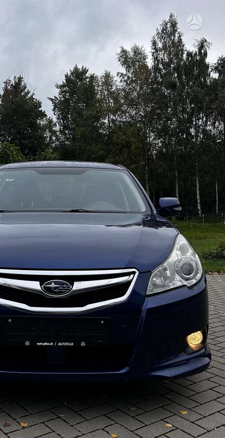 Subaru Legacy 2010 — photo 8