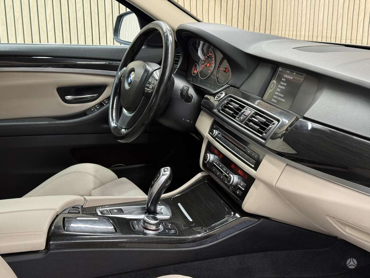 BMW 525 2011 — photo 20