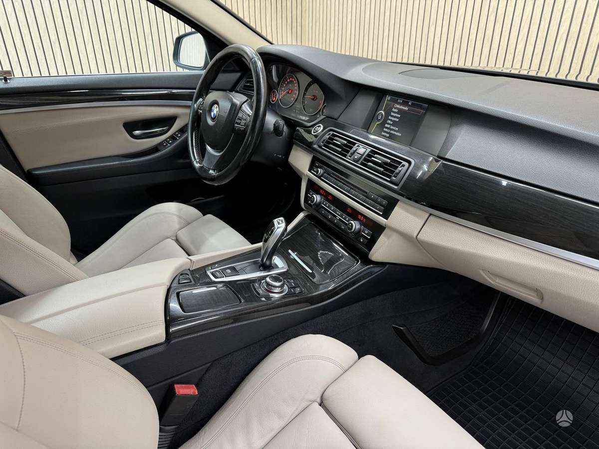 BMW 525 2011 — photo 31