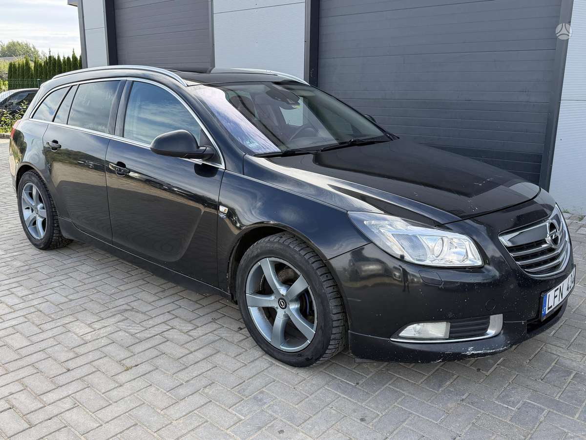 Opel Insignia 2009 — vehicle for AFU Ukraine