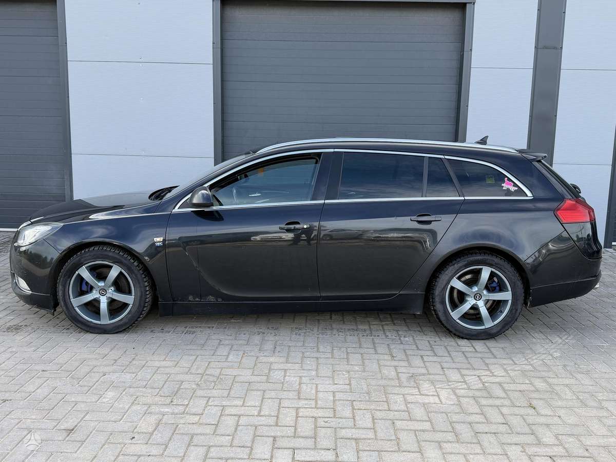 Opel Insignia 2009 — photo 7