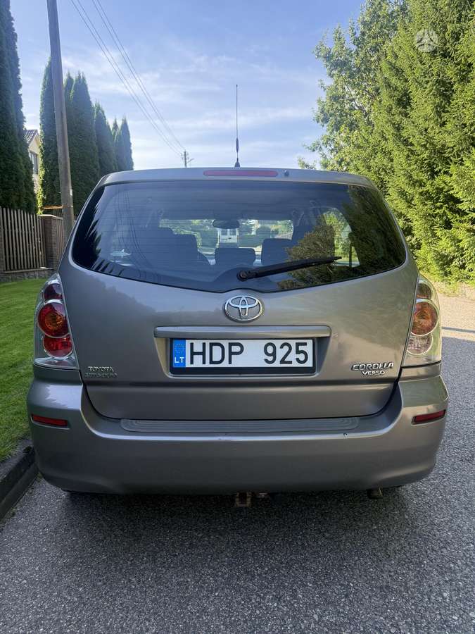 Toyota Corolla 2005 — photo 8