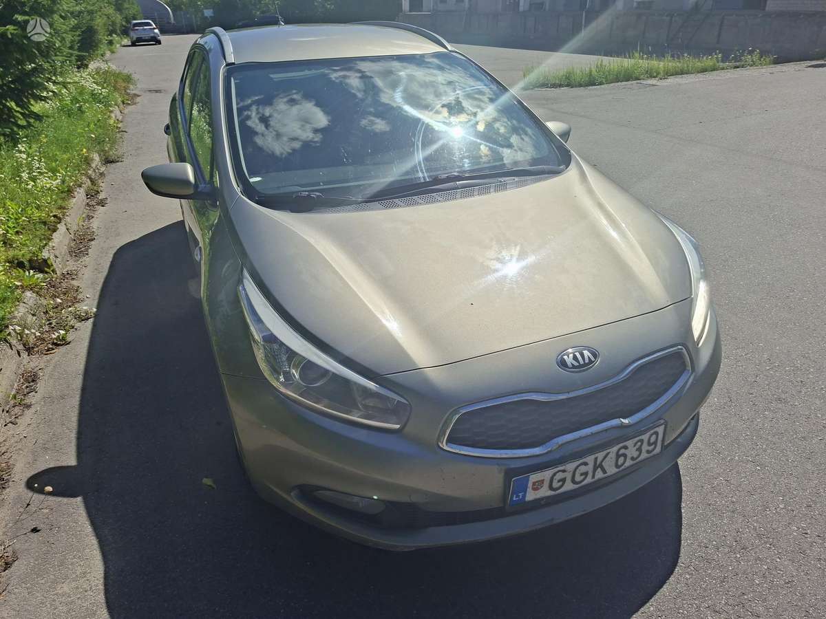 Kia Ceed 2013 — engine 1396 cm³, 90 HP (66kW)
