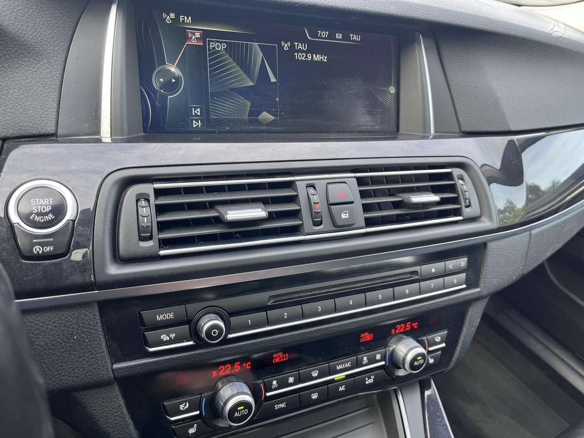 BMW 520 2014 — фото 18