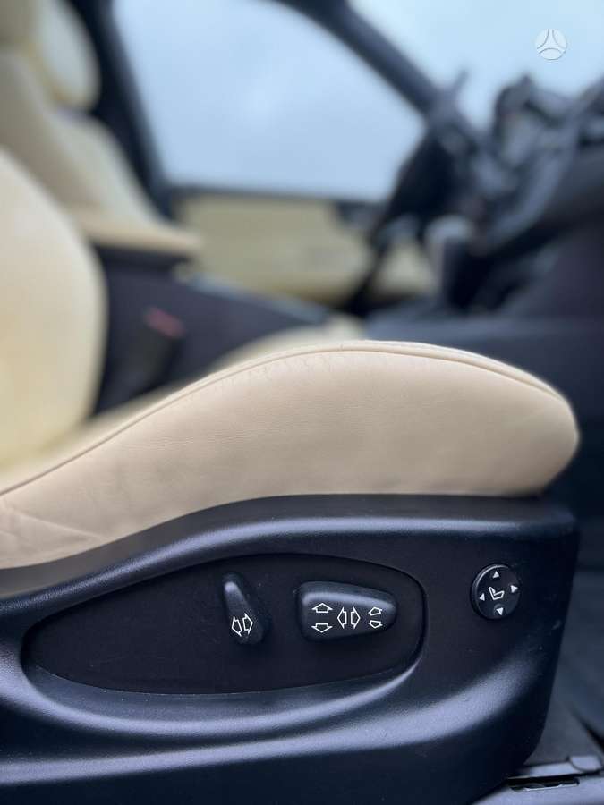 BMW X3 2009 — photo 16