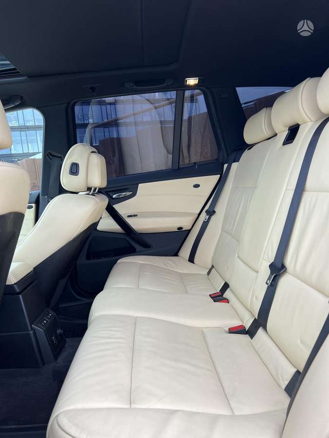 BMW X3 2009 — photo 18