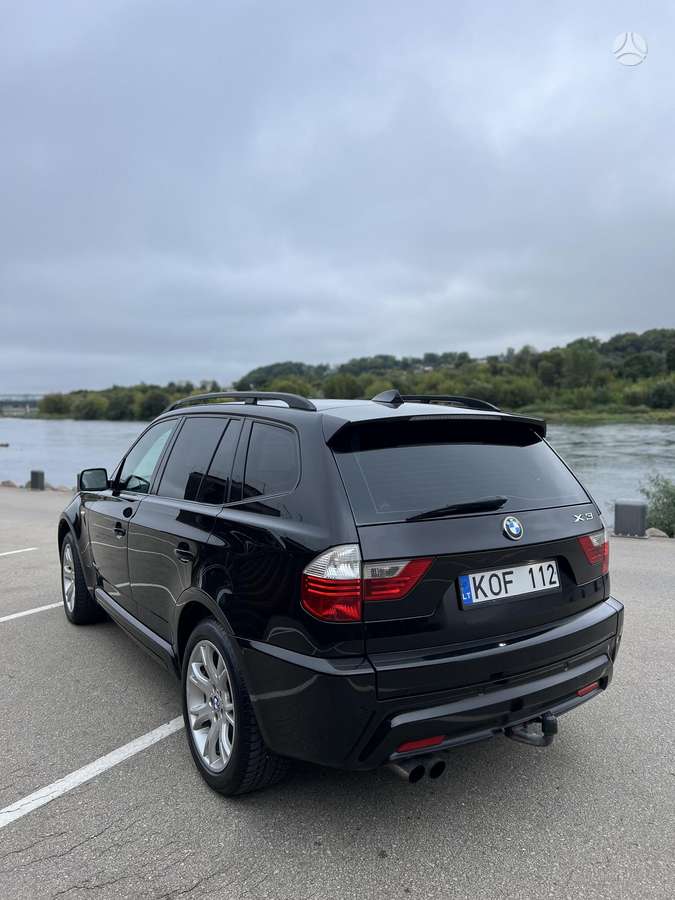 BMW X3 2009 — photo 8