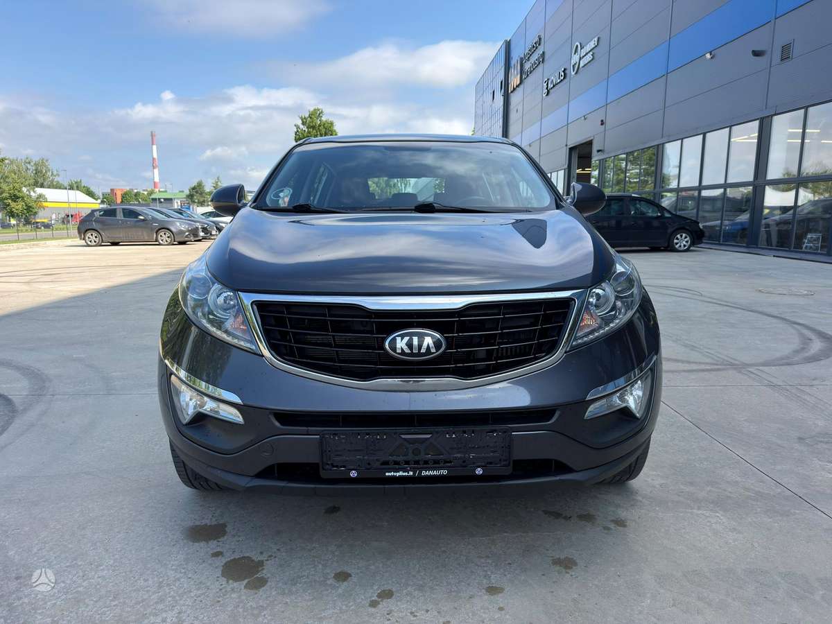 Kia Sportage 2014 — салон