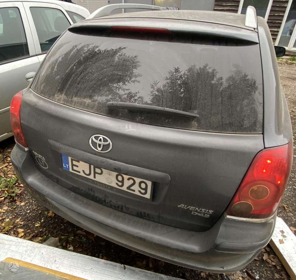 Toyota Avensis 2005 — photo 6