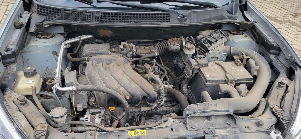 Nissan Qashqai 2011 — photo 8