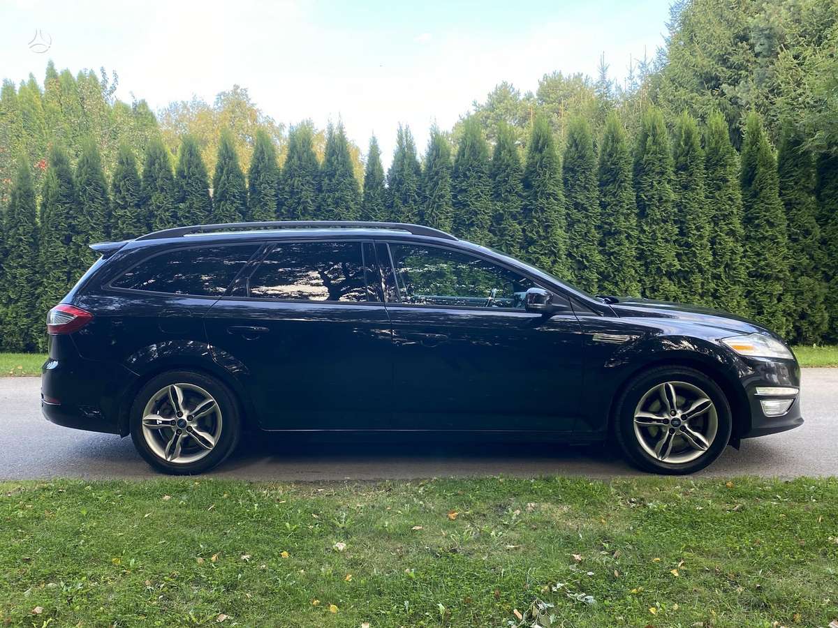 Ford Mondeo 2012 — photo 6