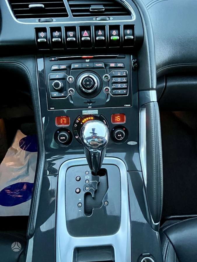 Peugeot 3008 2014 — photo 13