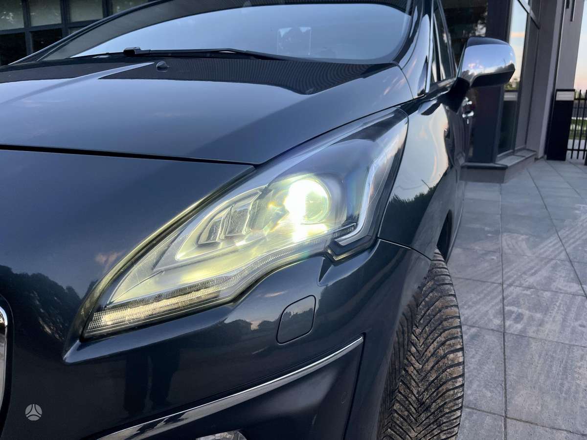 Peugeot 3008 2014 — photo 17