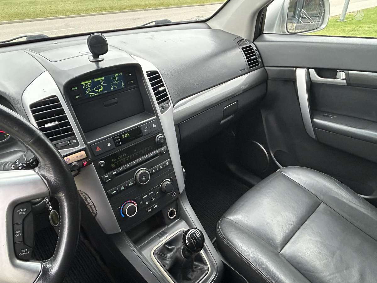 Chevrolet Captiva 2006 — photo 18