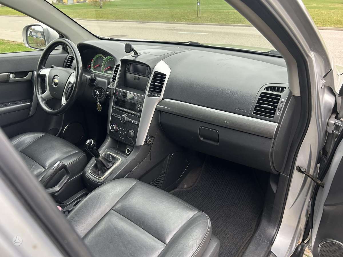 Chevrolet Captiva 2006 — photo 9