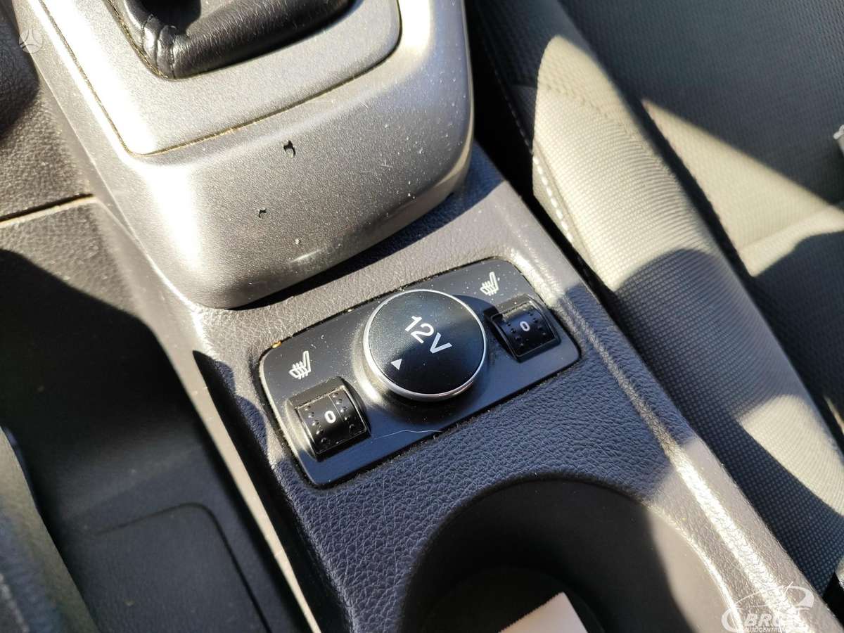 Ford Focus 2012 — photo 28