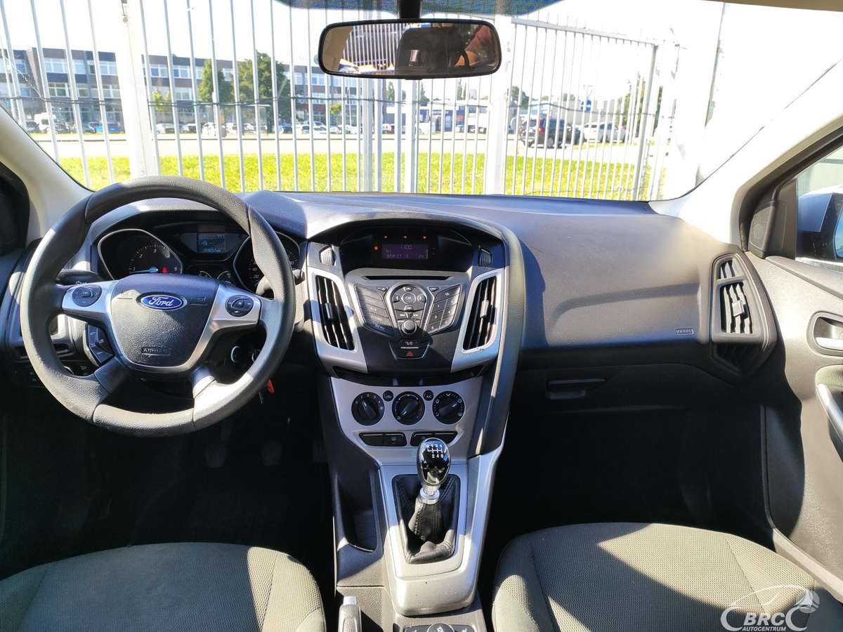 Ford Focus 2012 — photo 5