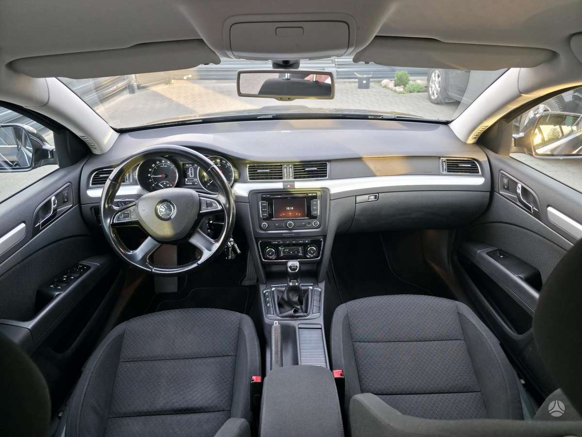 Skoda Superb, 2013