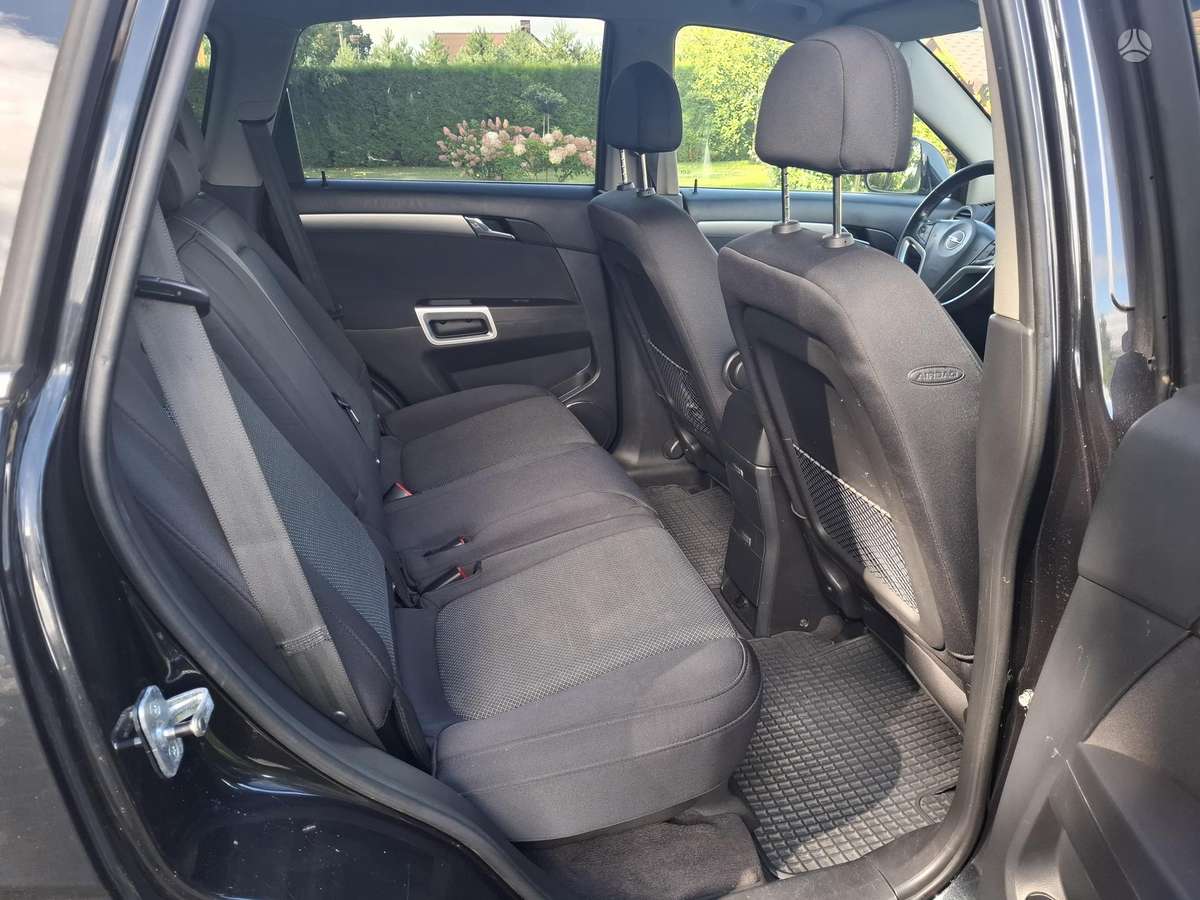 Opel Antara 2009 — photo 11